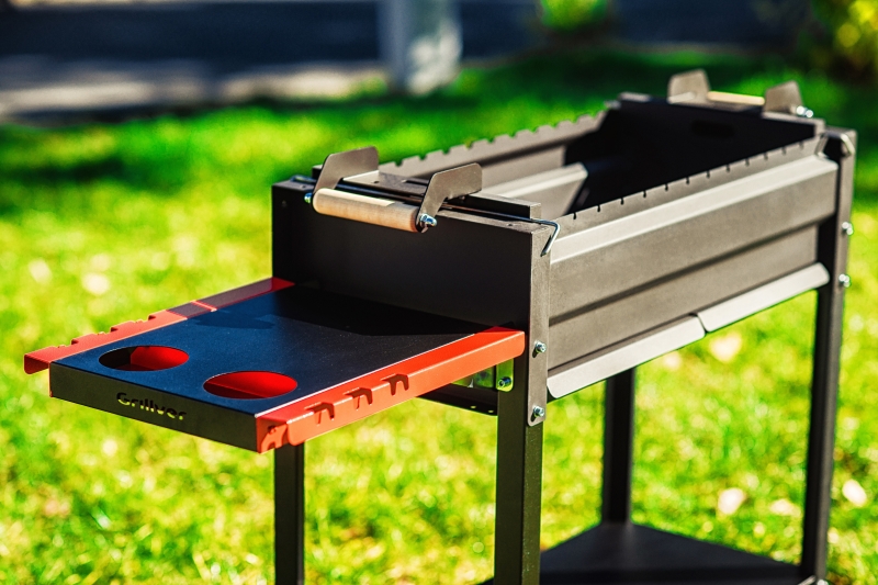 Mangal Grill Schaschlikgrill aus Stahl Redliner Comfort Lift Air